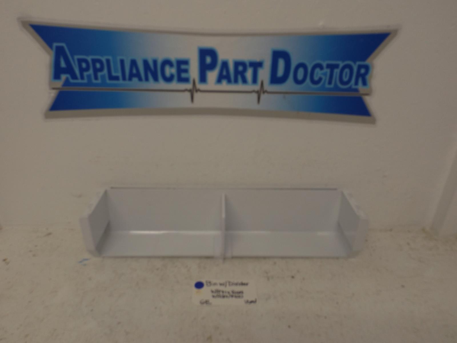 GE Refrigerator WR71X8064 WR2X9400 Bin w/Divider Used GE Refrigerator WR71X8064 WR2X9400 Bin w/Divider Used